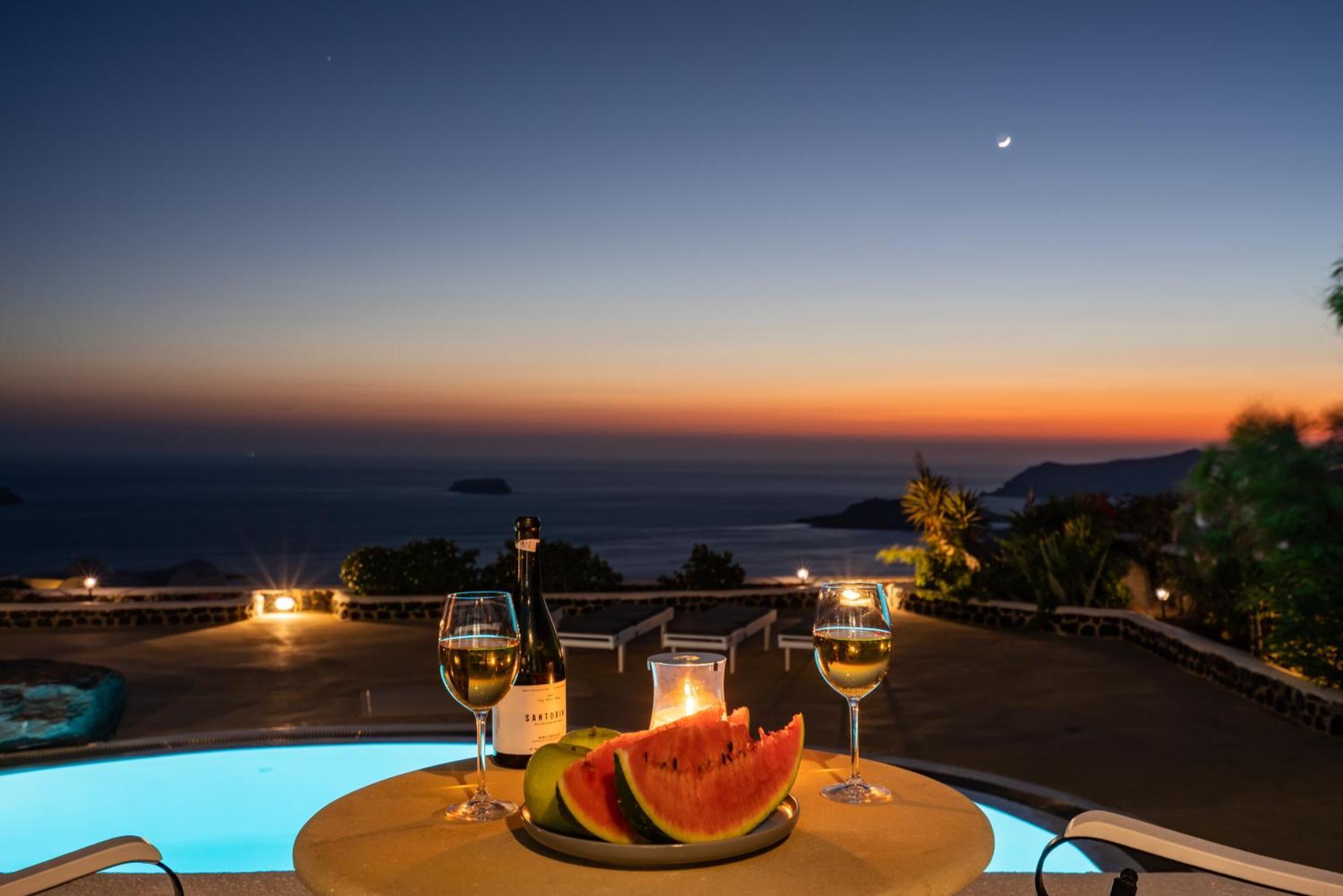 Villa Oinos - Sunset Views Ormos Athinios ภายนอก รูปภาพ