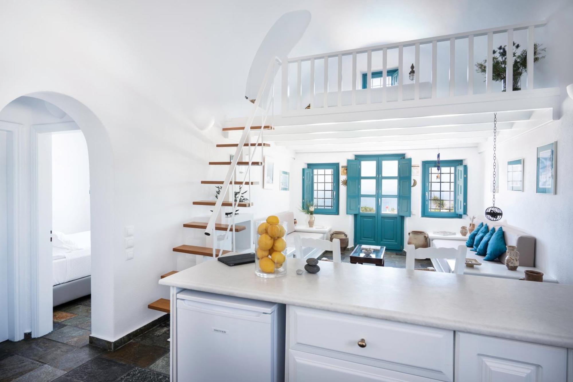 Villa Oinos - Sunset Views Ormos Athinios ภายนอก รูปภาพ